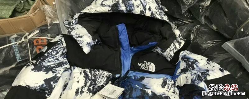 零下10度穿羽绒服还是冲锋衣 零下十度穿冲锋衣还是羽绒服