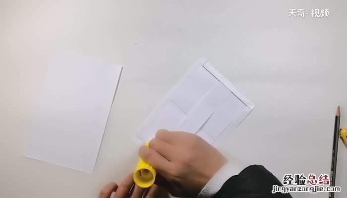 情人节贺卡制作方法 情人节娃娃贺卡做法