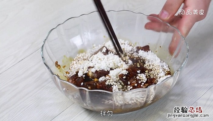 糯米蒸排骨怎么做 糯米蒸排骨怎么做?