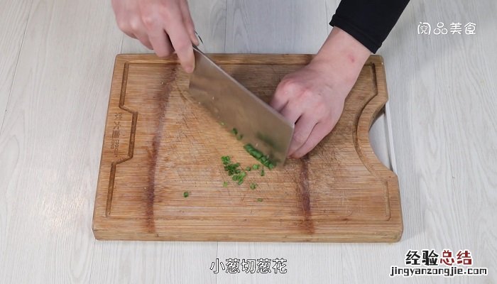 糯米蒸排骨怎么做 糯米蒸排骨怎么做?