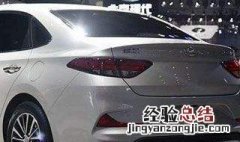 汽车刚启动冒白烟正常吗 新车启动冒白烟正常吗
