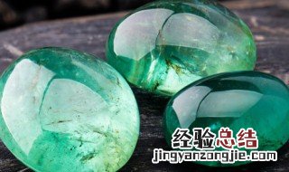 优化打蜡的翡翠对身体有害吗 翡翠优化打蜡是什么意思