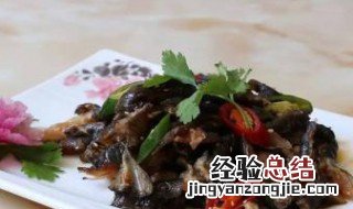 酸辣猪皮炒木耳 猪皮炒木耳的做法
