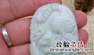 蛋面翡翠的意思是什么 翡翠蛋面的价值
