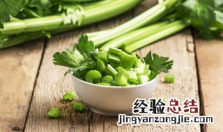 虾仁炒什么最好吃 制作虾仁炒芹菜的方法