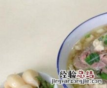 羊肉泡馍是哪个地方的菜 羊肉泡馍是哪个地方的菜啊