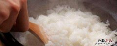 蒸米饭放油和醋有好处吗 蒸米饭放白醋和油