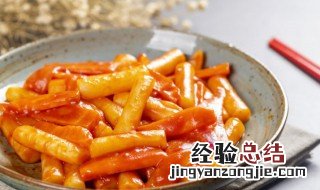 拉面炒年糕图片 拉面炒年糕的做法