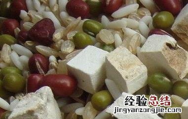 喝茯苓绿豆糯米粥的功效和禁忌有哪些 喝茯苓绿豆糯米粥的功效和禁忌