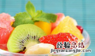 新鲜草莓如何做沙拉 草莓沙拉酱可以做什么美食