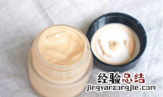 中性皮肤夏季适合什么粉底液好 中性皮肤夏季适合什么粉底液