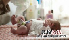 姓凤的古风名字男生两个字 带凰字古风名字两个字