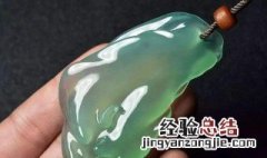 用砖头料做的翡翠手镯 石头料翡翠手镯