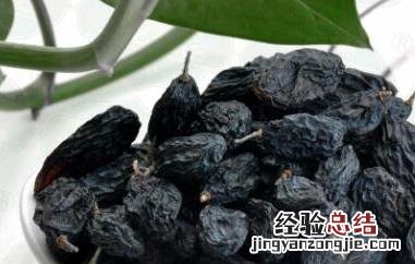 每天吃一把黑加仑的好处是什么 每天吃一把黑加仑的好处
