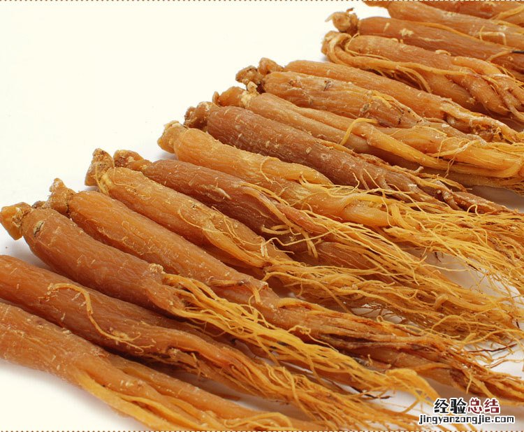 女性红参泡水喝有什么好处 红参泡水喝有什么好处