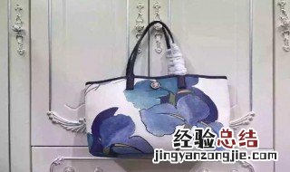 女士手提包如何搭配 手提包搭配方法