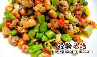青椒辣子鸡块的家常做法 家常青椒辣子鸡的做法