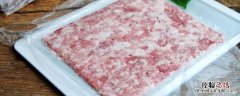 肉里面的血水怎么处理 肉馅儿里的血水怎样清理干净