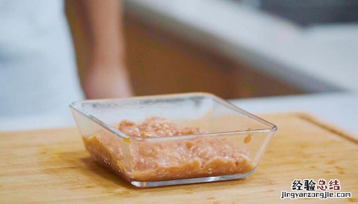 京酱肉丝的做法 京酱肉丝的做法和材料
