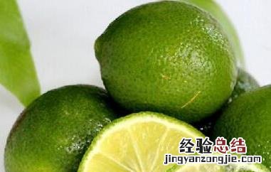 青柠檬与黄柠檬的区别有哪些 青柠檬与黄柠檬的区别