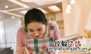 排骨用什么炖好吃 排骨用什么炖好吃又营养