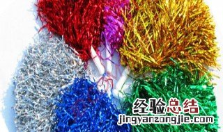 红色舞蹈裙配什么颜色的花球好 红舞裙配什么颜色的花球