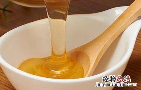 蜂蜜不能跟什么一起吃吗 蜂蜜不能和什么一起吃呢