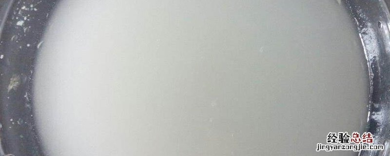 发酵淘米水浇花比例 发酵淘米水浇花比例怎么样稀释合里