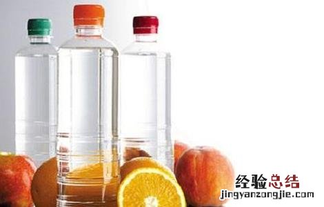 边吃饭边喝水好吗 边吃饭边喝水的危害性
