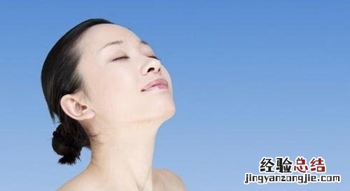 脖子后面长小肉疙瘩图 脖子后面长小肉疙瘩