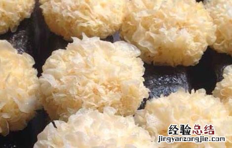 银耳为什么不能天天吃 银耳为什么不能天天吃银耳可以隔夜吗