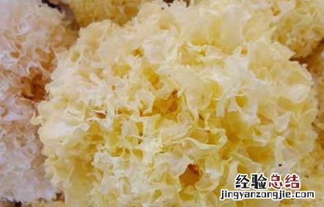 银耳不能和什么一起吃 冰糖银耳不能和什么一起吃