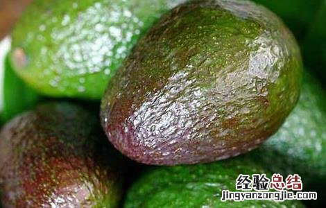 牛油果不能和什么一起吃 牛油果不能和什么一起吃会中毒