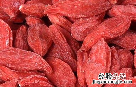 西洋参和枸杞能一起泡水喝吗 西洋参和枸杞能一起泡水喝吗