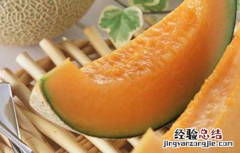 哺乳期可以吃哈密瓜吗 哺乳期可以吃哈密瓜吗对婴儿有影响吗