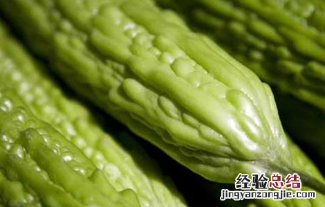 苦瓜变黄了还能吃吗图片 苦瓜变黄了还能吃吗