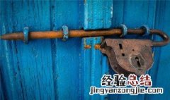 梦到门坏了是什么意思 梦见门坏什么意思