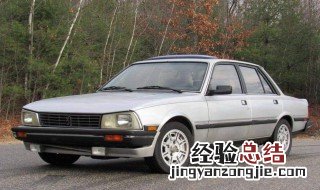 上坡怎样刹车 上坡刹车踩法