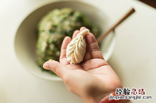 花样包饺子的方法步骤 如何花样包饺子