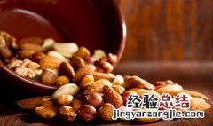 新鲜的杏仁核可以直接吃? 新鲜杏仁核有毒吗