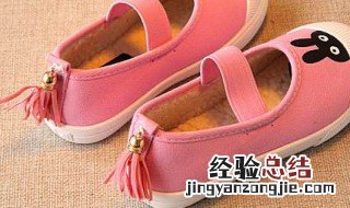 小孩早春装搭配 小孩早春适合穿什么鞋