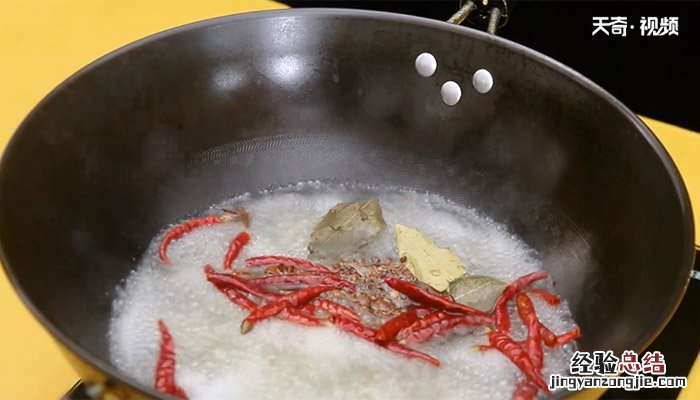 周黑鸭的做法 周黑鸭怎么做