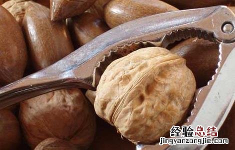 宝宝能吃坚果吗 18个月宝宝能吃坚果吗