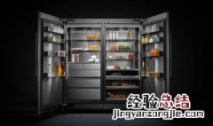 冰箱接水盘在哪里 冰箱底下有一小滩水是