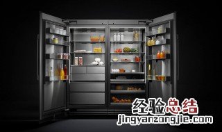 冰箱接水盘在哪里 冰箱底下有一小滩水是