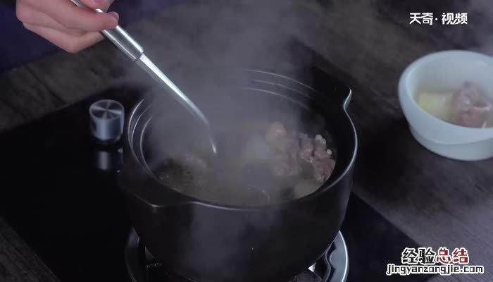 怎么炖鸭子 怎么炖鸭子简单又好吃不腥