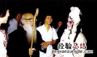 豫剧的来历 了解一下豫剧两个词由来的故事