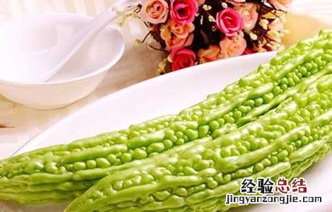 苦瓜不能和什么一起吃 苦瓜不能和什么一起吃和什么相克