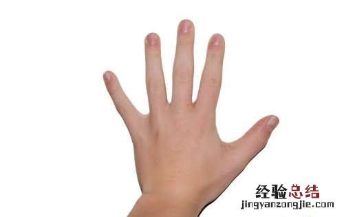 手上起小水泡痒是怎么回事 手上起小水泡痒