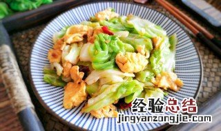 包菜炒鸡蛋的做法 手撕包菜炒鸡蛋的做法